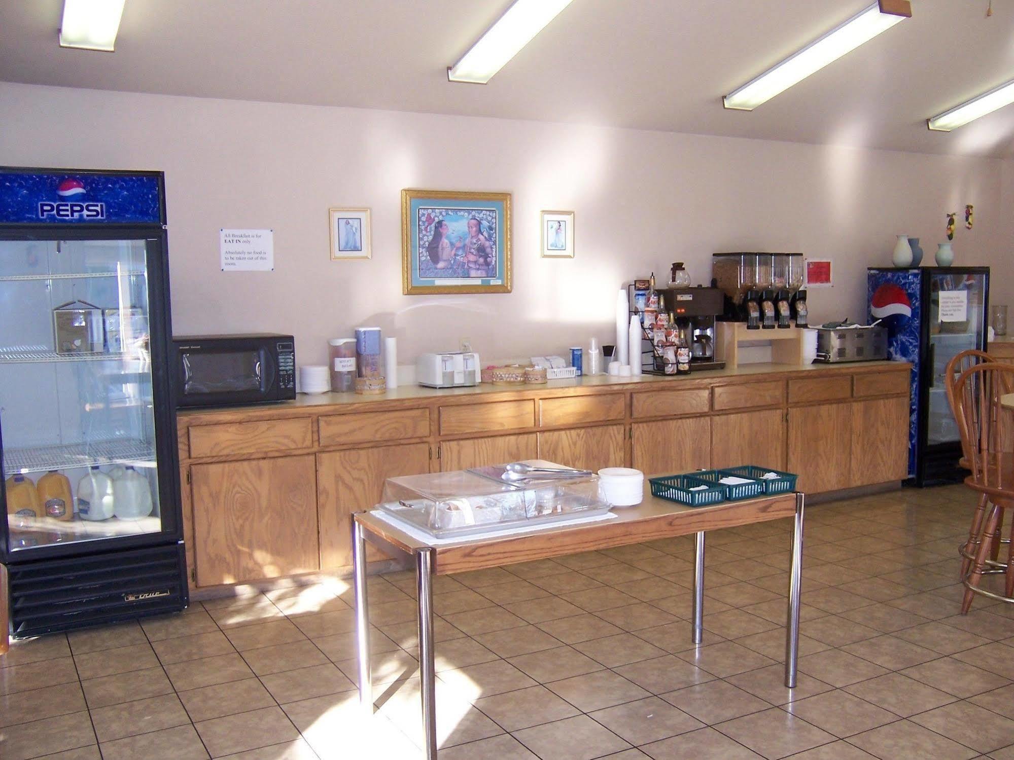 Oak Hill Inn And Suites Tahlequah Intérieur photo