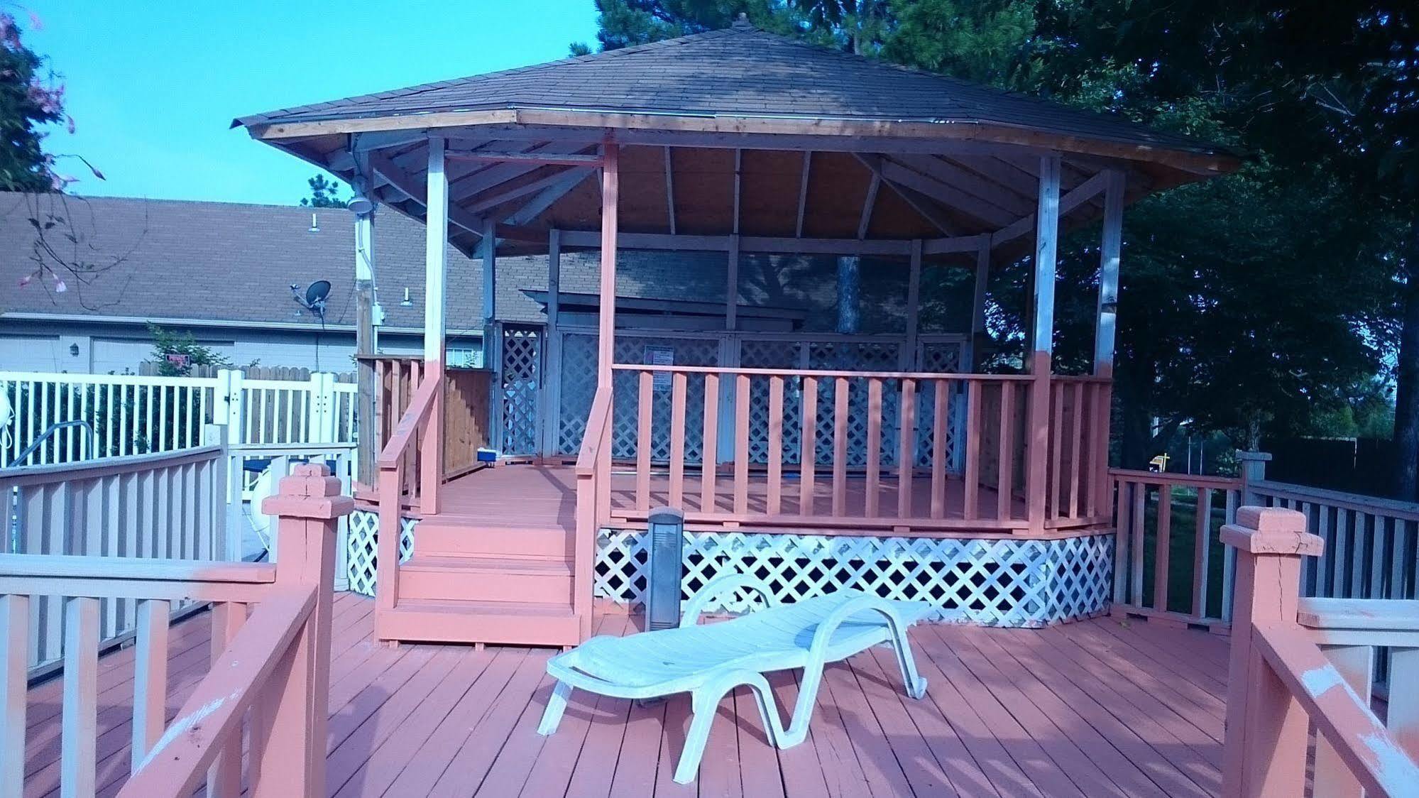 Oak Hill Inn And Suites Tahlequah Extérieur photo